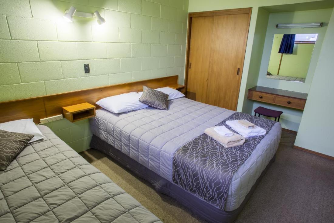 Elmore Lodge Motel Hastings Esterno foto